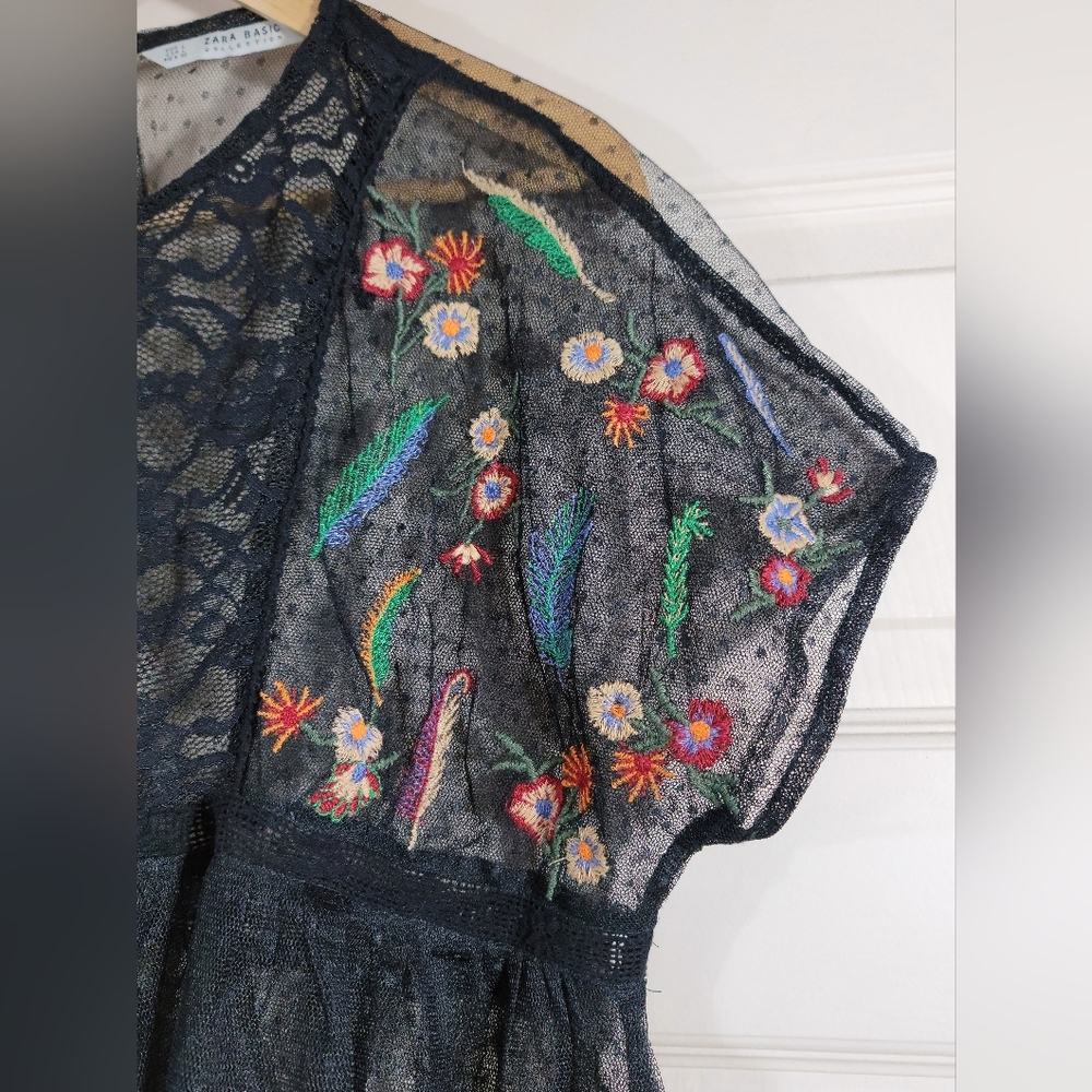 Zara Black Sheer Embroidered Feathers & Flowers Blouse Gem